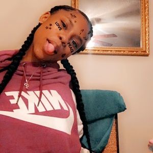 Meet your Posher, Precious